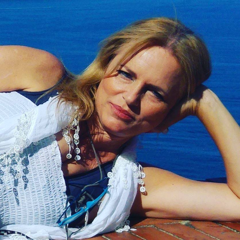 שרה ארבהמי סולומון (צילום מתוך הפייסבוק האישי)